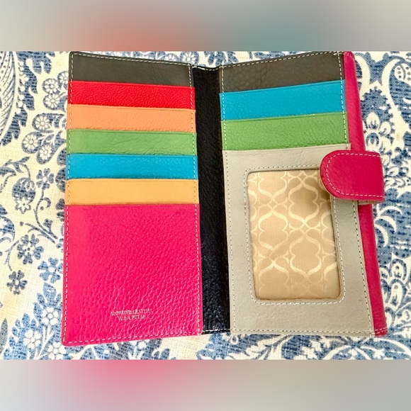 Vera Pelle Genuine Leather Wallet in Bright Pink - Picture 6 of 8